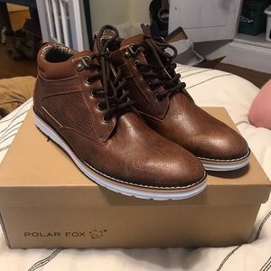 NWT men’s boots/casual shoe